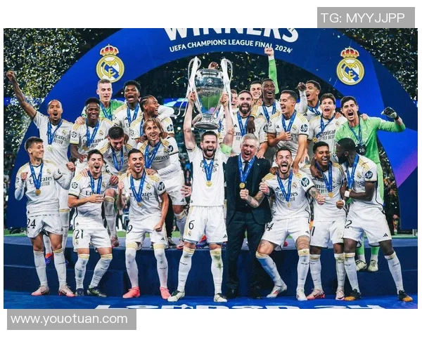 足坛明星与足球俱乐部的完美契约 聚焦各大俱乐部核心球员的风采与影响力